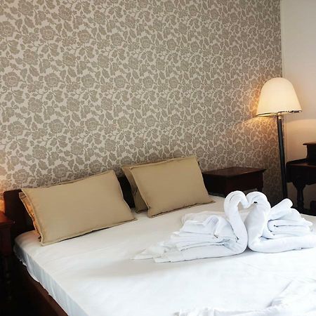 Hotel Sumadija Rafailovici Bečići Oda fotoğraf