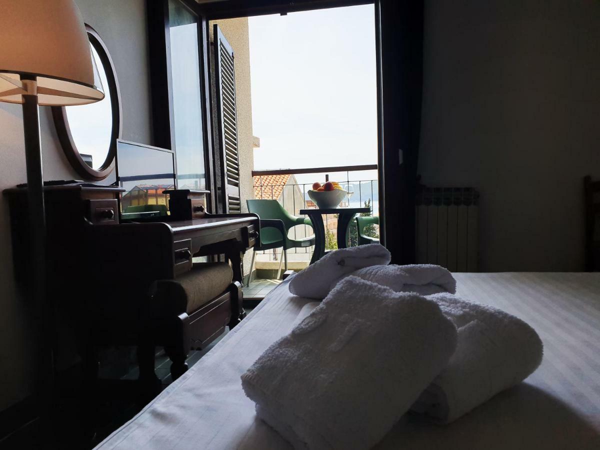 Hotel Sumadija Rafailovici Bečići Dış mekan fotoğraf