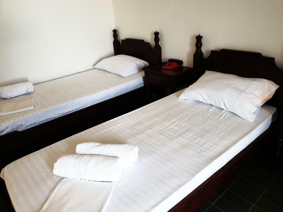 Hotel Sumadija Rafailovici Bečići Dış mekan fotoğraf