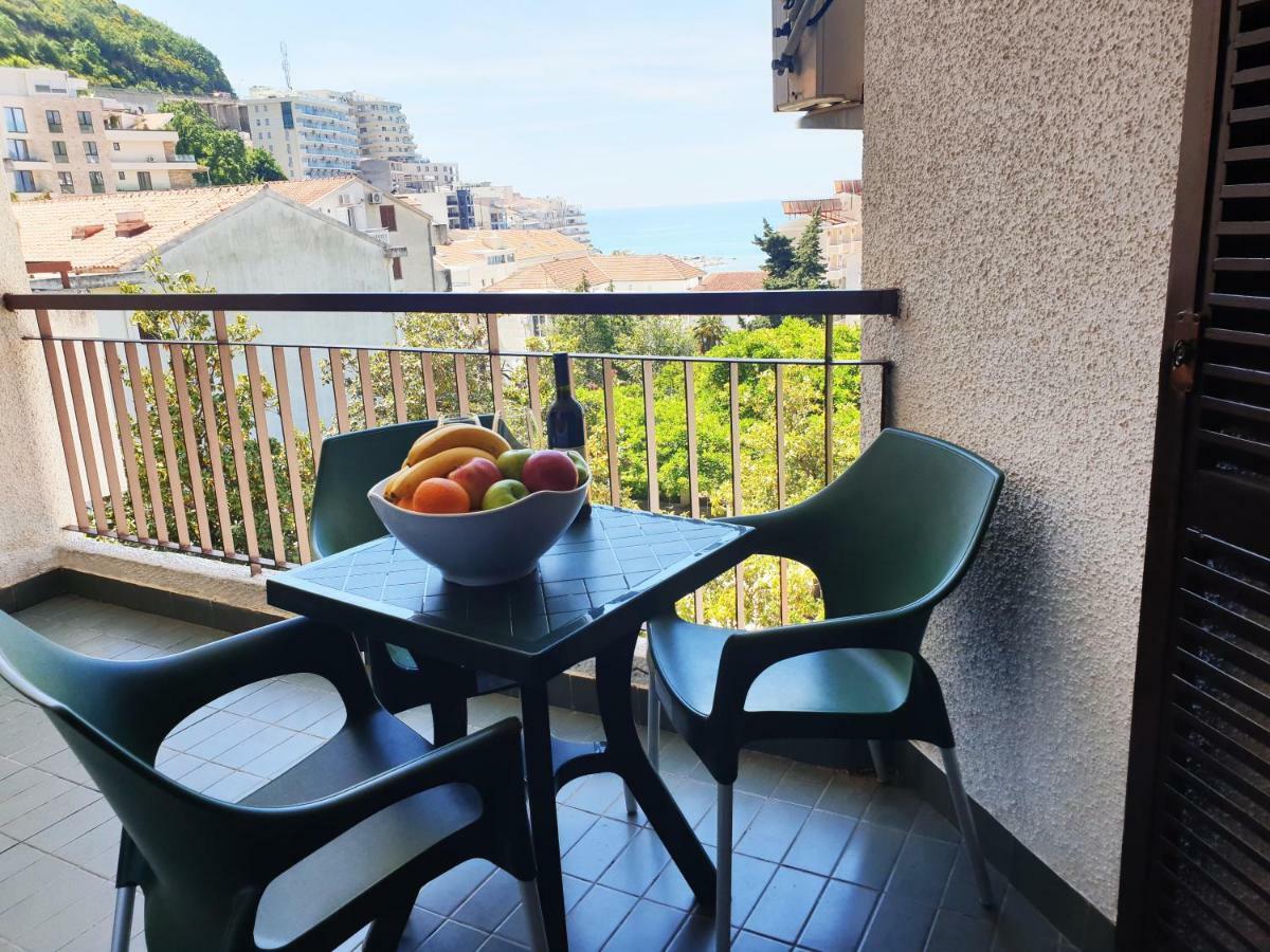 Hotel Sumadija Rafailovici Bečići Dış mekan fotoğraf