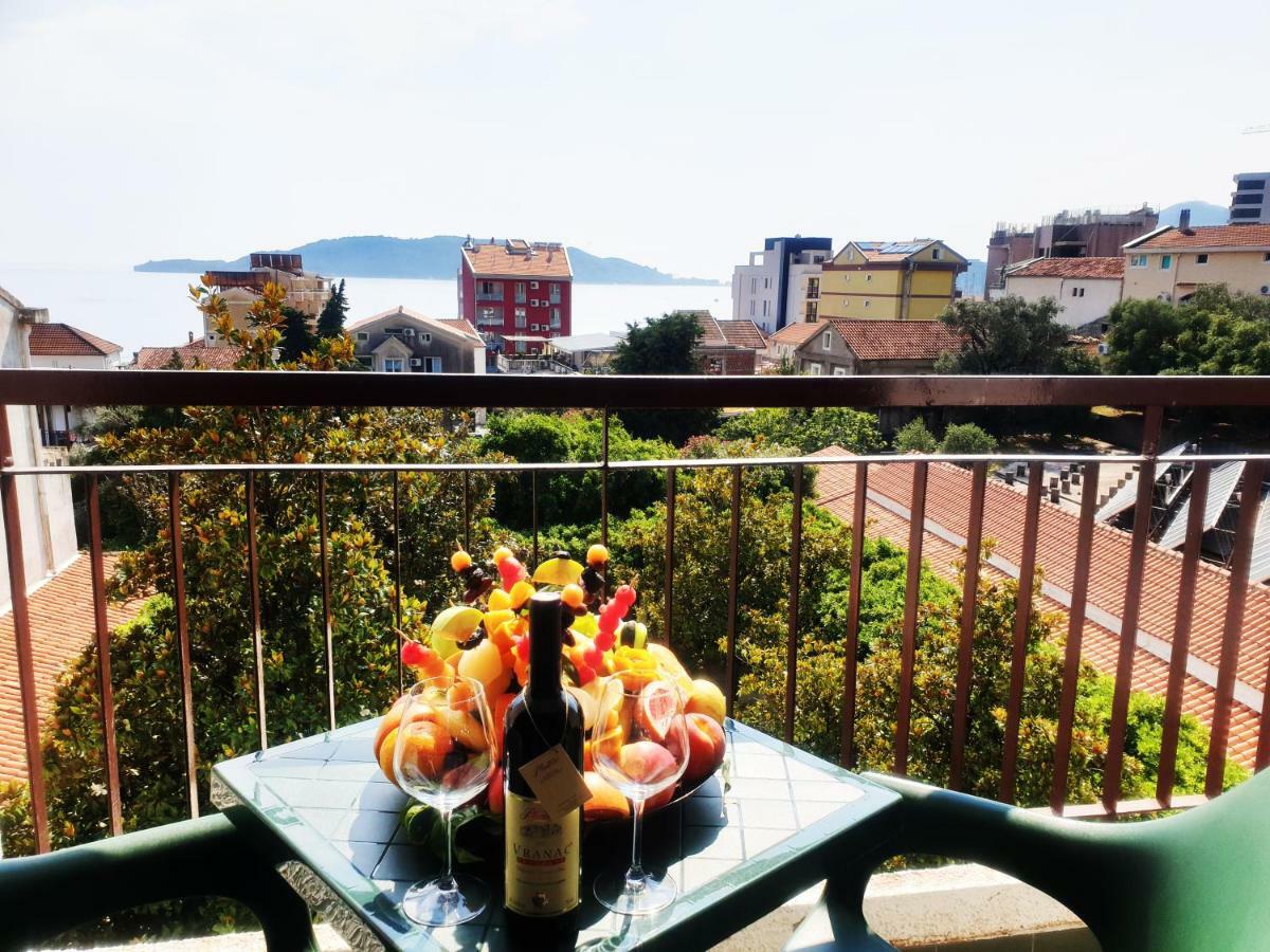 Hotel Sumadija Rafailovici Bečići Oda fotoğraf